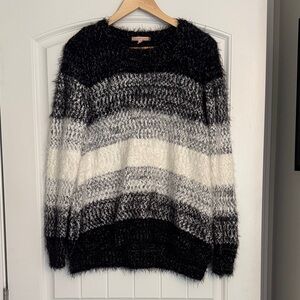 Gibson Latimer Black and Gray Striped Fuzzy Sweater